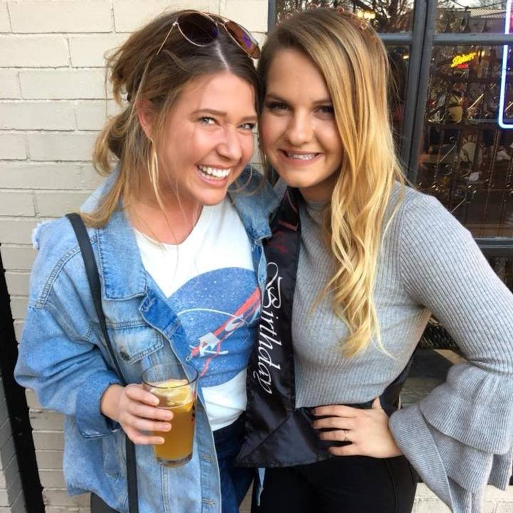 Meet your Posher, Marisa